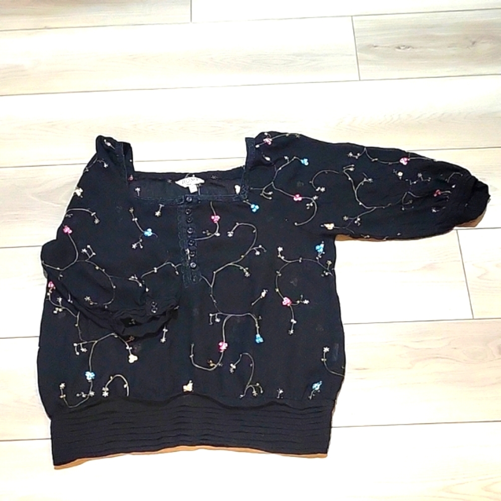 Romy Embroidered blouse